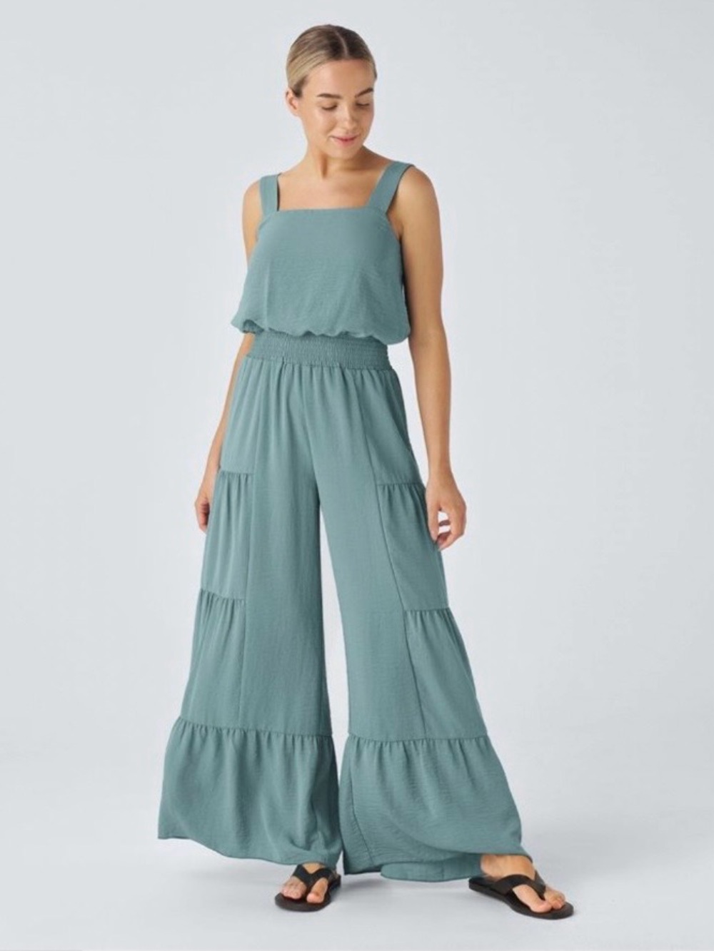 Halara Square Neck Backless Side Pocket Wide Leg Flowy Resort Jumpsuit
